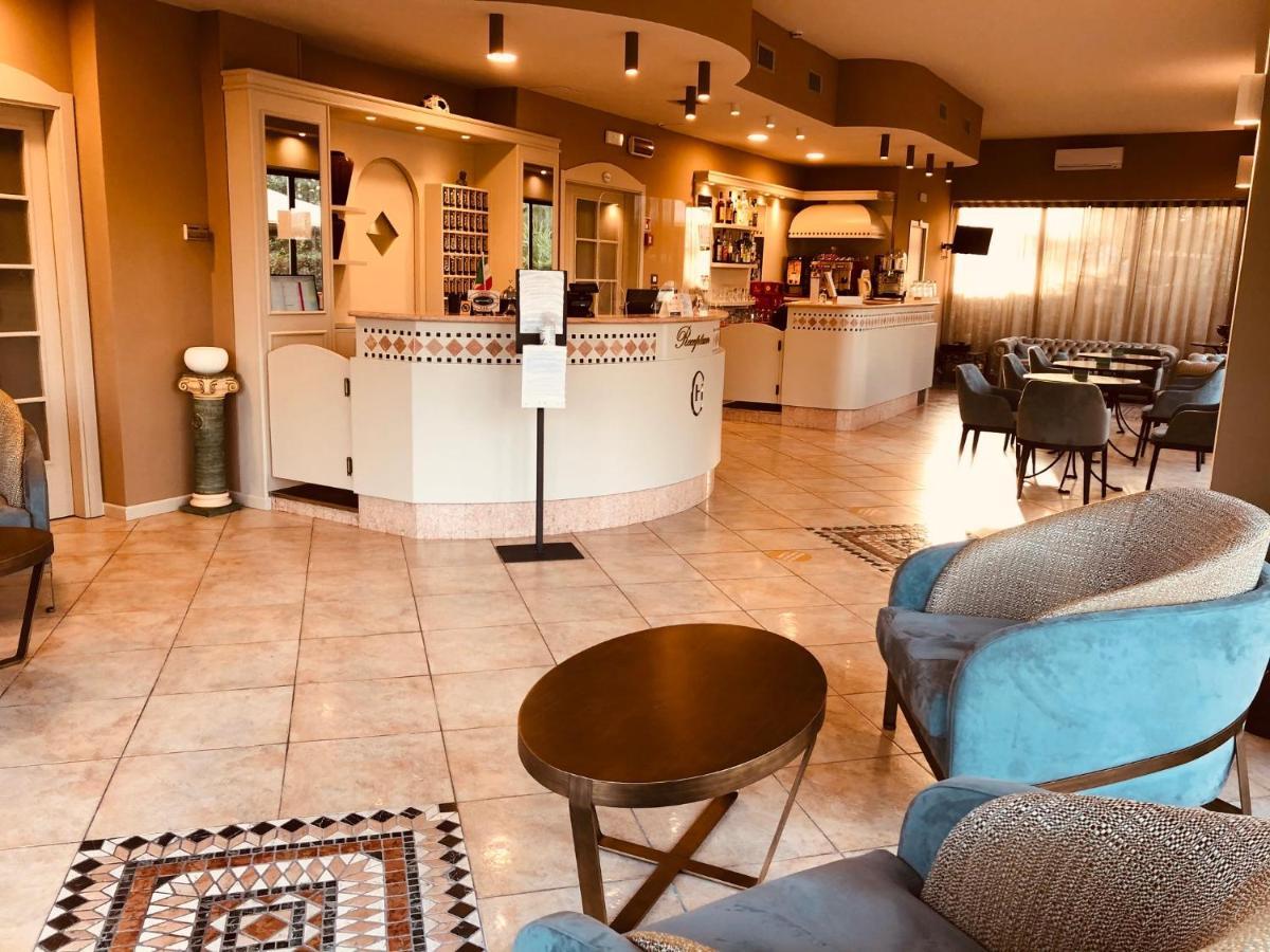Duca Della Corgna Hotel 4*